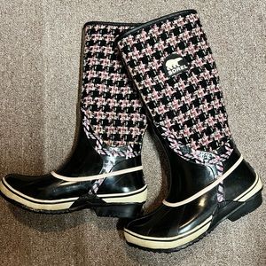 Sorel women’s rain boots, size 7